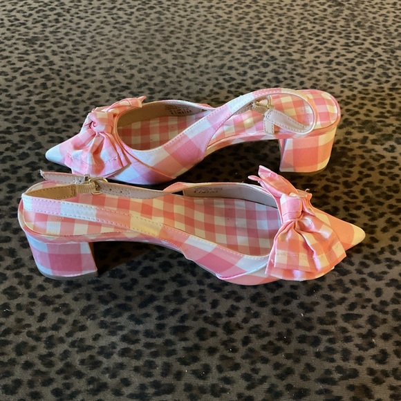 Draper James Pink Gingham Bow Pointed-Toe Slingback Flats - Picture 2 of 5